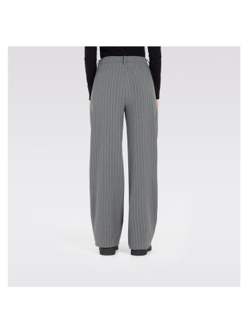 MAC Hose in Grau