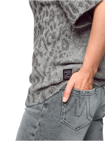 MARC CAIN SPORTS  Langer Pullover mit Leo-Muster in grey