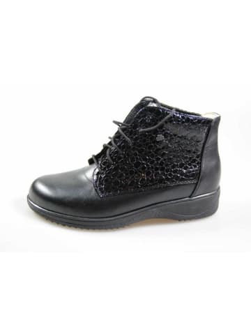 Finn Comfort Stiefelette in schwarz