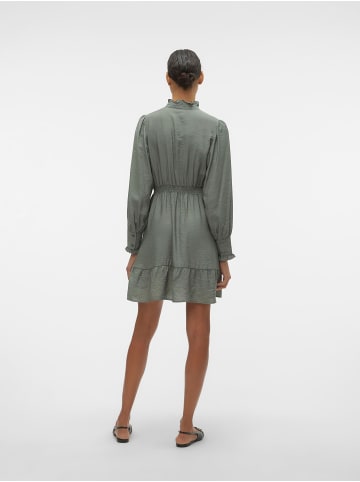 Vero Moda Kleid in Laurel Wreath