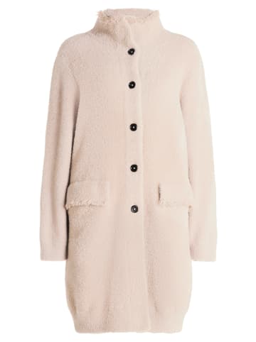 AMBER & JUNE Winter-Strickjacke mit aufgesetzter Brusttasche in Light Sand