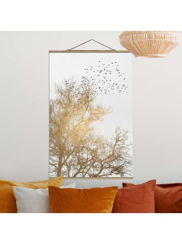 WALLART Stoffbild - Vogelschwarm vor goldenem Baum in Gold