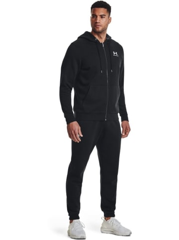 Under Armour Hoodie "UA Essential" in Schwarz