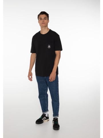 Protest " ISIAH in True Black