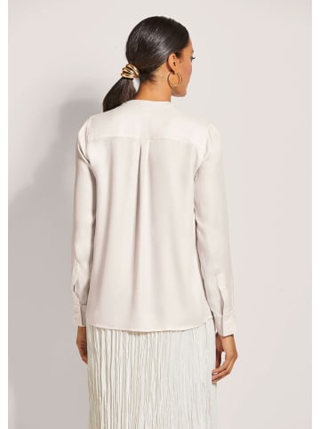 MADELEINE Elegante Rundhals-Bluse, Langarm in perlweiß / goldfarben