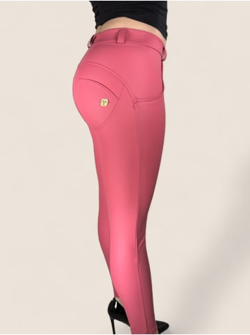 FREDDY WR.UP Push-Up Vegan Leder 7/8 Regular Waist in Dunkel Rosa