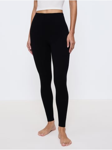 Triumph Pyjamashorts Beauty Layers in Black