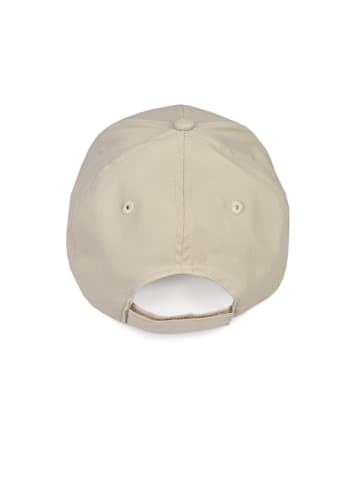 Nassau Beach Cap 31021240 in sand