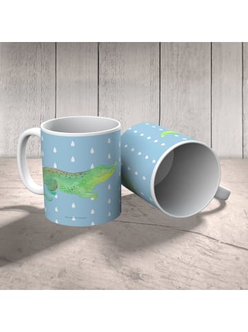 Mr. & Mrs. Panda Kindertasse Krokodil ohne Spruch in Blau Pastell