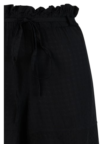 Protest " PRTGena in True Black