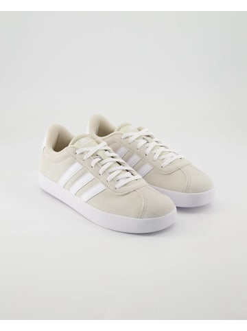 adidas Sneaker in Beige