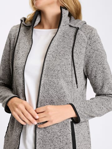 Sieh an! Strickfleecejacke in hellgrau-schwarz-meliert