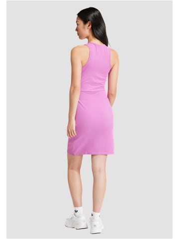 adidas adidas adidas Originals RIB Kleider in semi pulse lilac