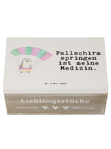 Mr. & Mrs. Panda Holzkiste Pinguin Fallschirm springen mit Spruch in Weiß