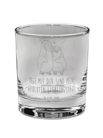 Mr. & Mrs. Panda Tumbler Glas Pinguin umarmen mit Spruch in Transparent