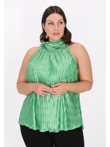 faina Women Plus Size Top in Green