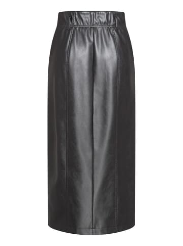 Marc Aurel Rock in iron varied