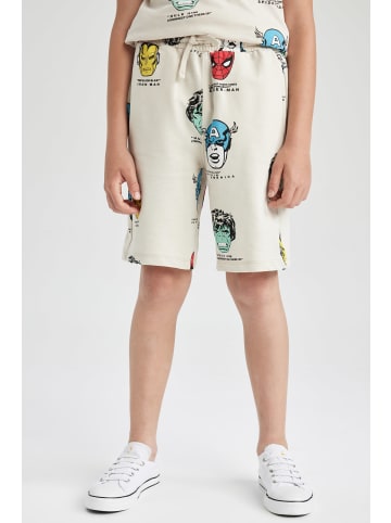 DeFacto Shorts REGULAR FIT Marvel Comics in Beige