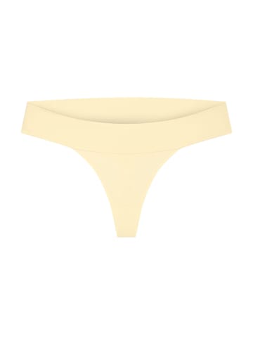 Triumph String Red Label Body Make-Up Illusion in HONEY YELLOW