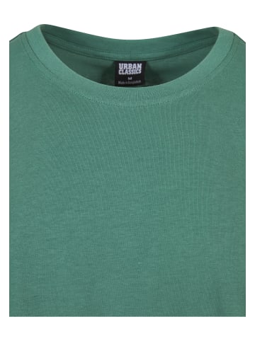 Urban Classics Long Tees in leaf