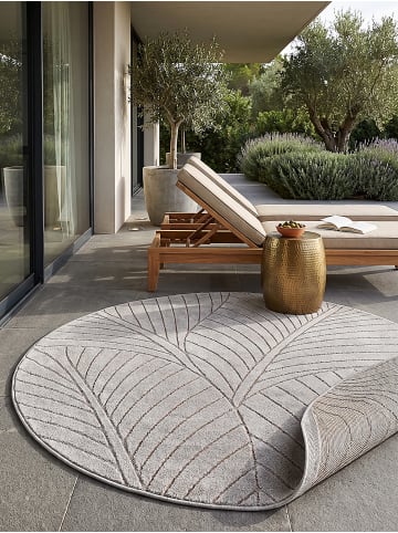 KADIMA DESIGN Teppich Outdoor ENGADIN skandinavisch Schlafzimmer Terrasse in Silbergrau