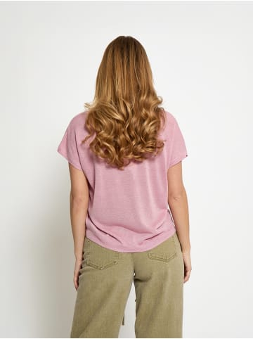 minus T-Shirt in Prism Pink Metal.