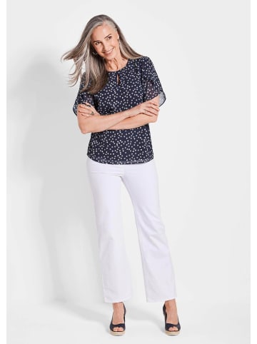 GOLDNER Kurzgröße:  Chiffonbluse im Alloverprint, Rundhals in marine / gemustert