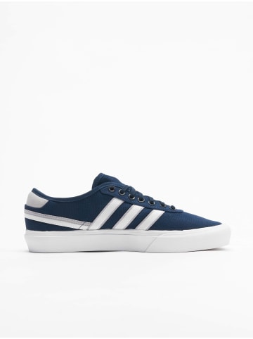 adidas adidas Turnschuhe in collegiate navy