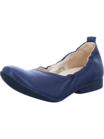 Think! Ballerina in blau