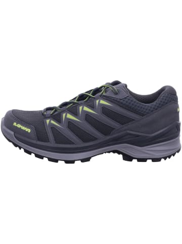 LOWA Wanderschuhe für Damen in grau