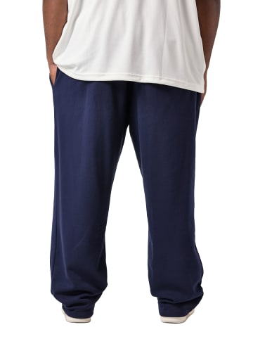 STHUGE Bermuda in marine