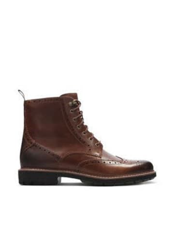 Clarks Boots in braun
