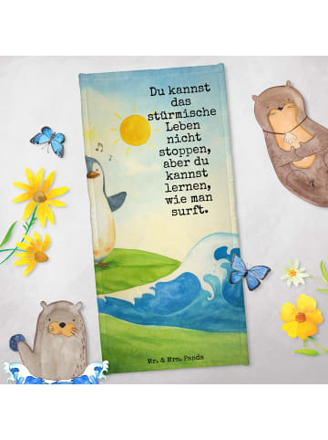 Mr. & Mrs. Panda Badehandtuch Pinguin Surfer Design mit Spruch in Weiß