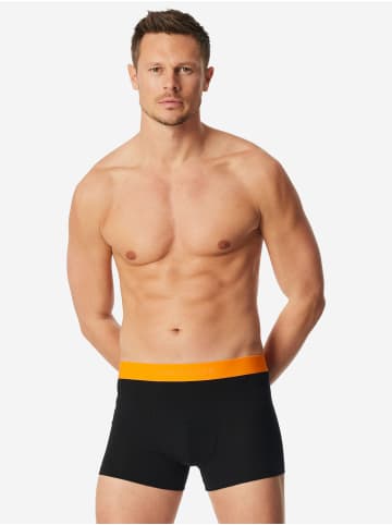 Schiesser Trunk 955 in schwarz, blau, rot