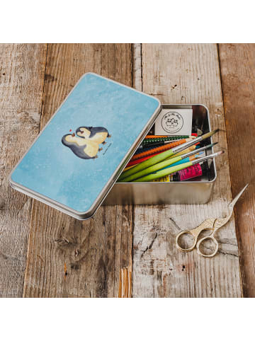 Mr. & Mrs. Panda Teedose Pinguin umarmen ohne Spruch in Eisblau