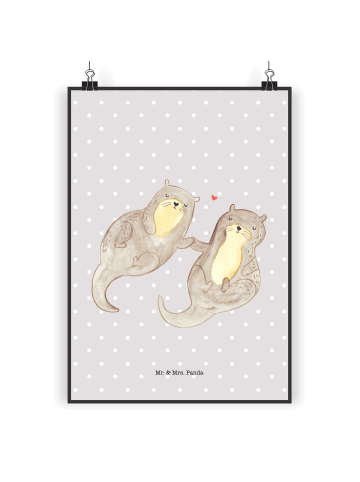 Mr. & Mrs. Panda Poster Otter Hände halten ohne Spruch in Grau Pastell