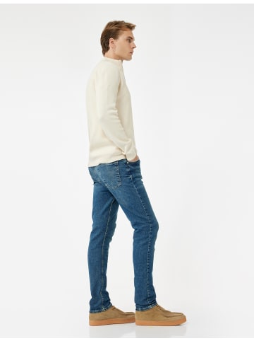 KOTON HOSEN in Mittel Indigo