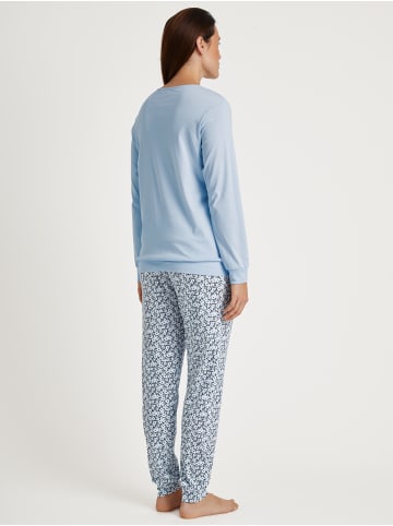 Calida Pyjama in arctic ice