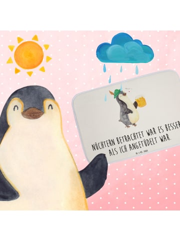 Mr. & Mrs. Panda Badematte Pinguin Bier mit Spruch in Weiß