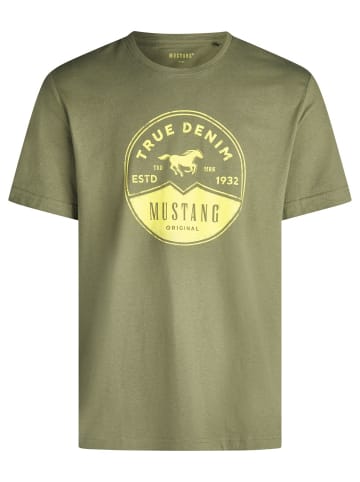 Mustang T-Shirt Basic Print Tee in Oliv