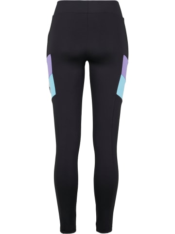 Urban Classics Urban Classics in black/ultraviolet