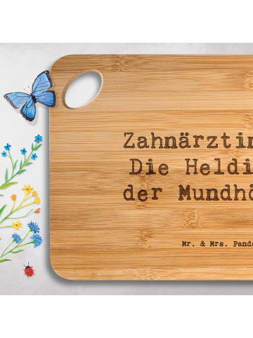 Mr. & Mrs. Panda essbrett Spruch Zahnärztin Heldin mit Spruch in Braun