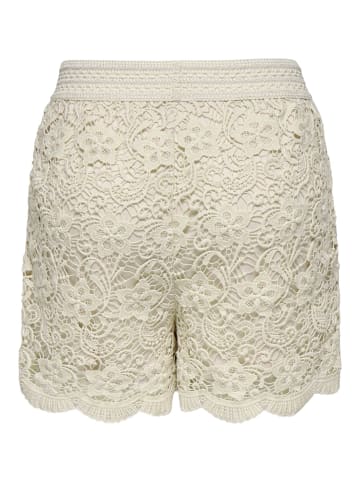 ONLY Shorts in Cloud Dancer