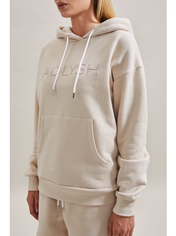 ADLYSH Hoodie Momentum Hoodie in Almond Buff