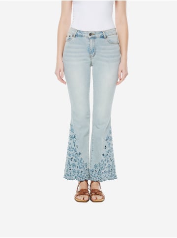 KOROSHI Denim flare push-up bestickte jeans in blau