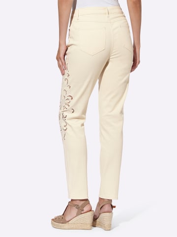 Heine Hose in sand