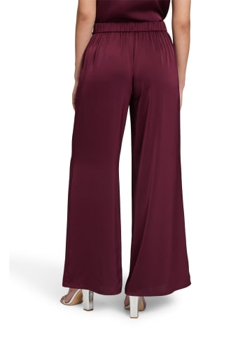 Vera Mont Hose in aubergine