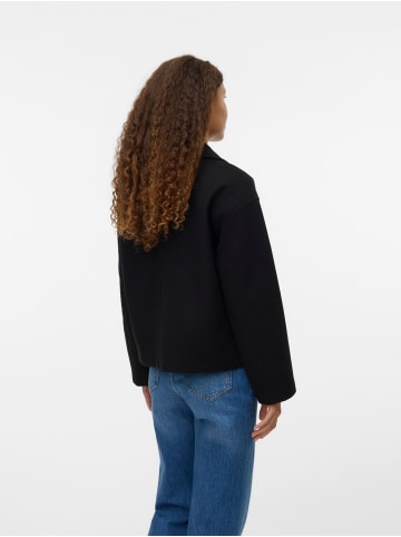 Vero Moda Mantel in Black 1