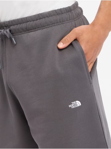 The North Face Sweatshorts in anthrazit