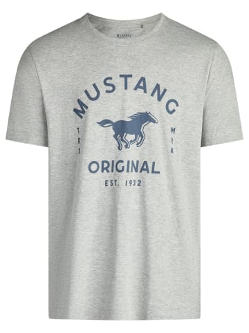 Mustang T-Shirt Basic Print Tee in Grau